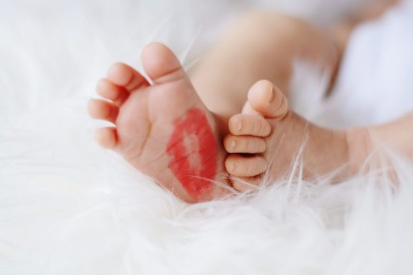 infant, feet, toes-2717348.jpg